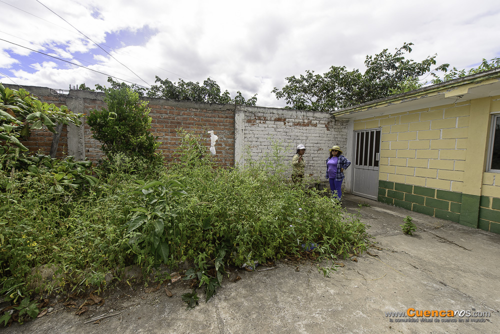 Vendo Casa y Terreno en Santa Isabel