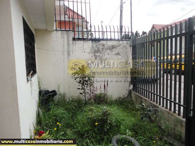 Venta de Hermosa Casa a crédito sector Cdla. Juan Pablo Segundo Cuenca-Ecuador
