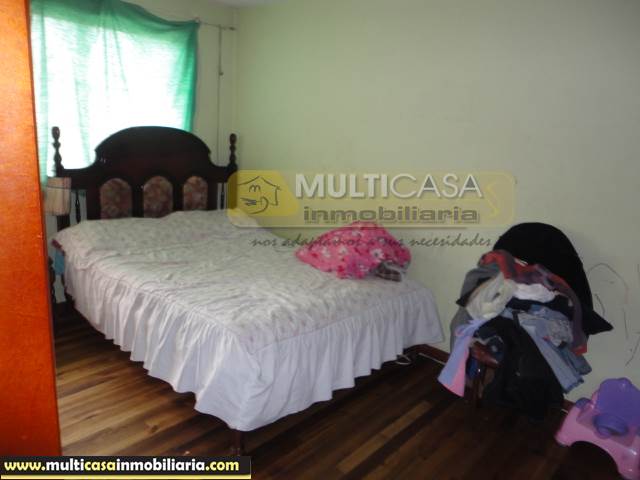 Venta de Hermosa Casa a crédito sector Cdla. Juan Pablo Segundo Cuenca-Ecuador