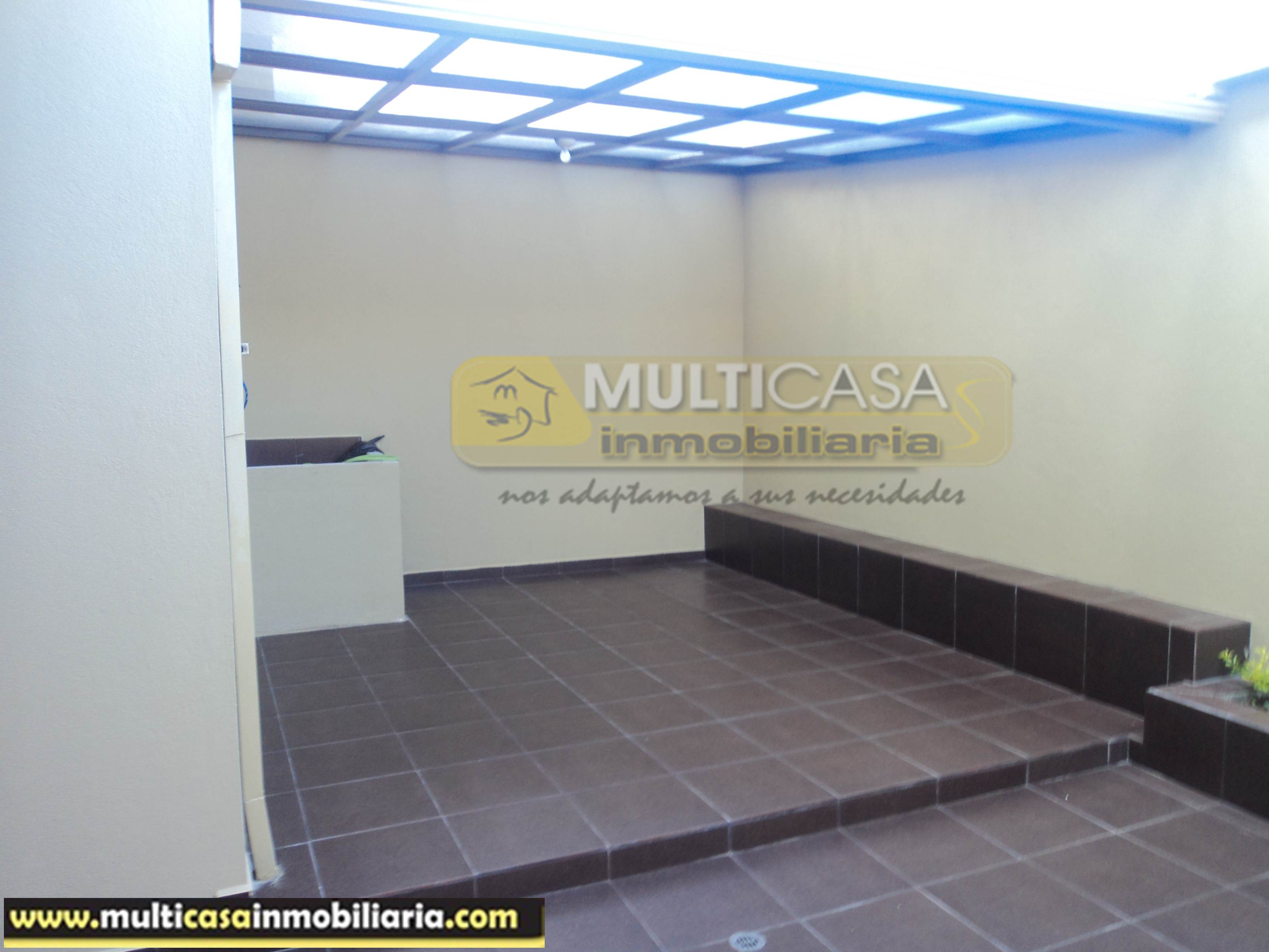 Venta de Hermosa Casa en Condominio por estrenar a crédito sector Ricaurte  Cuenca-Ecuador