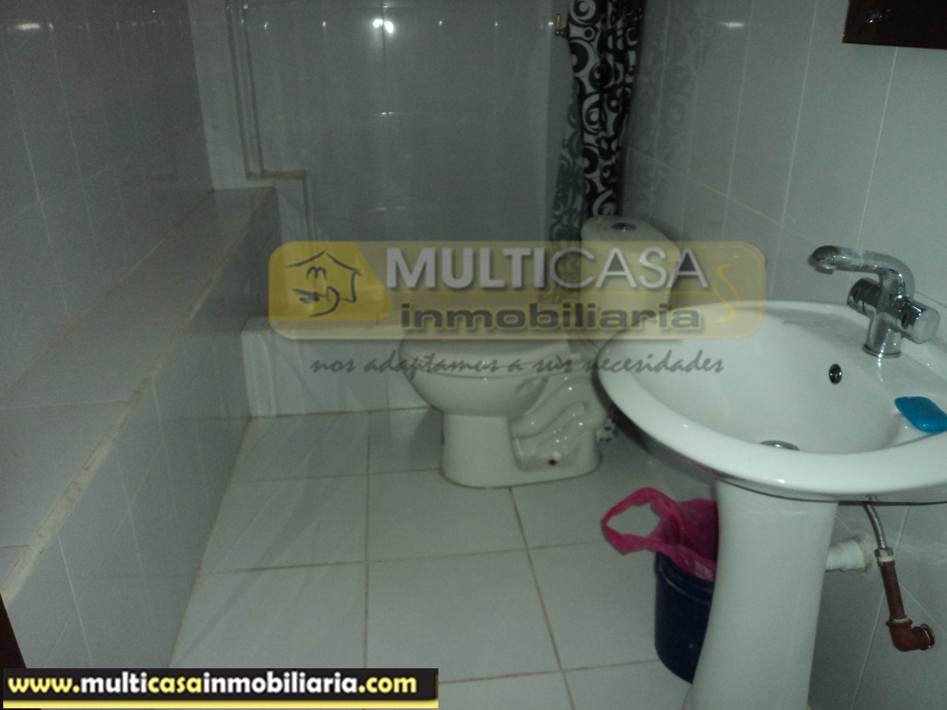 Venta de Hermosa Casa Rentera por estrenar a crédito sector Feria Libre Cuenca-Ecuador