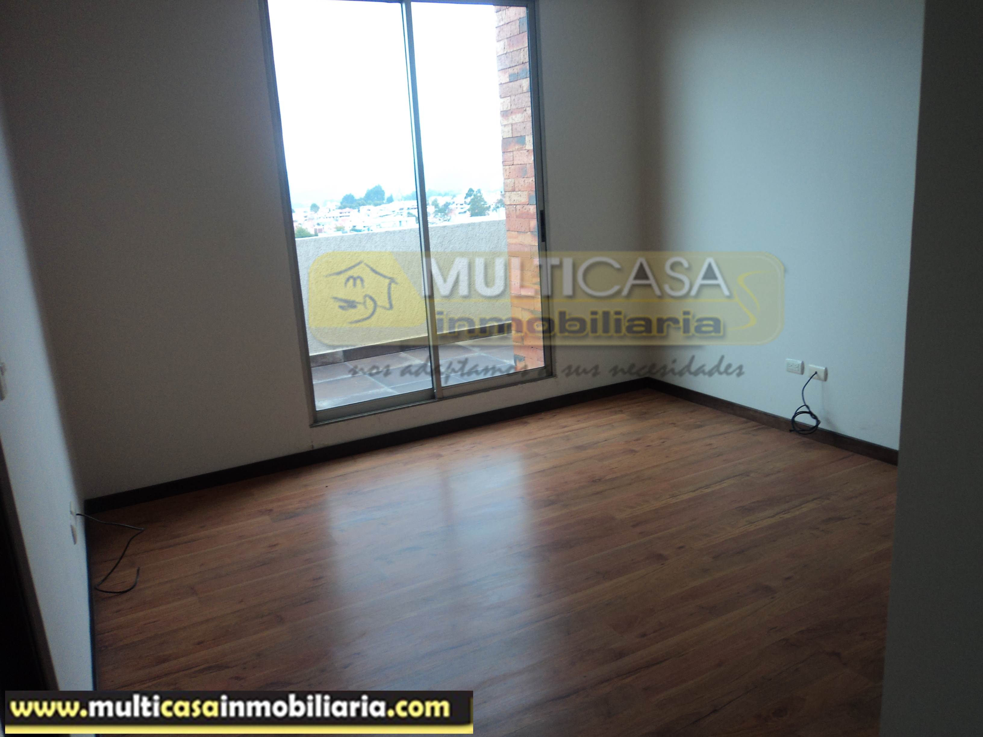 Venta de Hermoso Penthouse a crédito sector Diario El Mercurio Cuenca - Ecuador