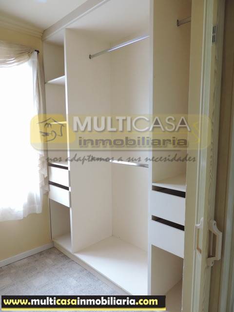 Arriendo Villa de Lujo Sector San Joaquín Cuenca-Ecuador