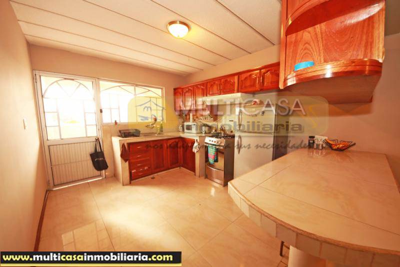 Casa Comercial en Venta a Crédito Sector Gran Manzana Cuenca-Ecuador