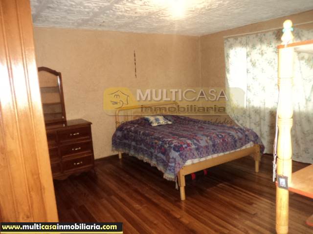 Venta de Hermosa Casa Amplia con un Departamento a crédito sector Gran Manzana Cuenca-Ecuador