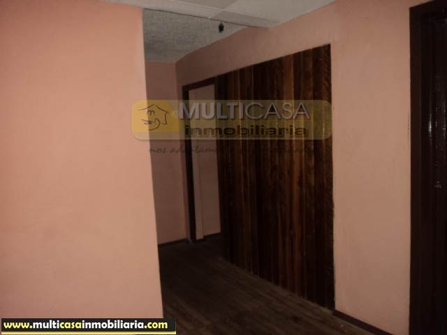 Casa Comercial en Venta dos locales comerciales Sector Centro de la Ciudad Cuenca-Ecuador