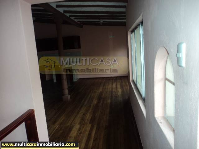 Casa Rentera en Venta a Crédito Sector Centro de la Ciudad Cuenca-Ecuador