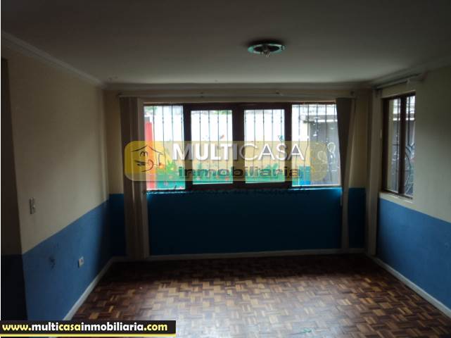 Venta de Hermosa Casa a crédito sector Av. Solano Cuenca-Ecuador