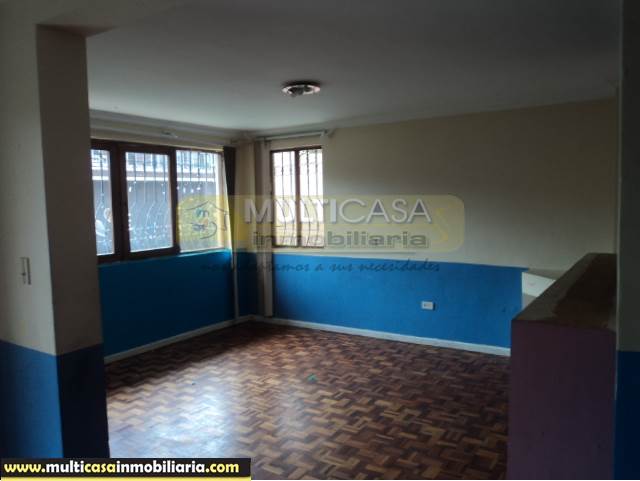 Venta de Hermosa Casa a crédito sector Av. Solano Cuenca-Ecuador