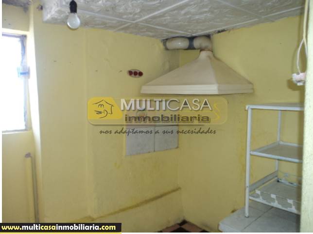 Casa Rentera dos departamentos en Venta a Crédito Sector Las Pencas Altas  Cuenca-Ecuador