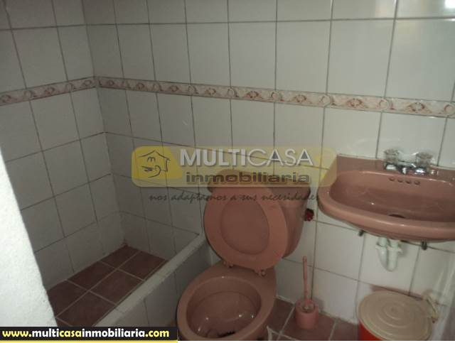 Casa Rentera dos departamentos en Venta a Crédito Sector Las Pencas Altas  Cuenca-Ecuador