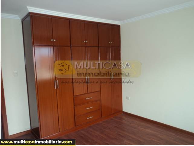 Venta de Hermosa Casa a crédito por estrenar sector Misicata Cuenca-Ecuador