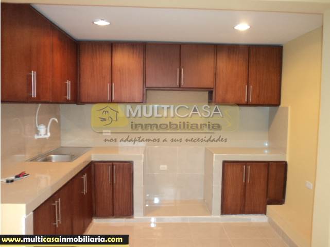 Venta de Hermosa Casa a crédito sector Totoracocha Cuenca-Ecuador