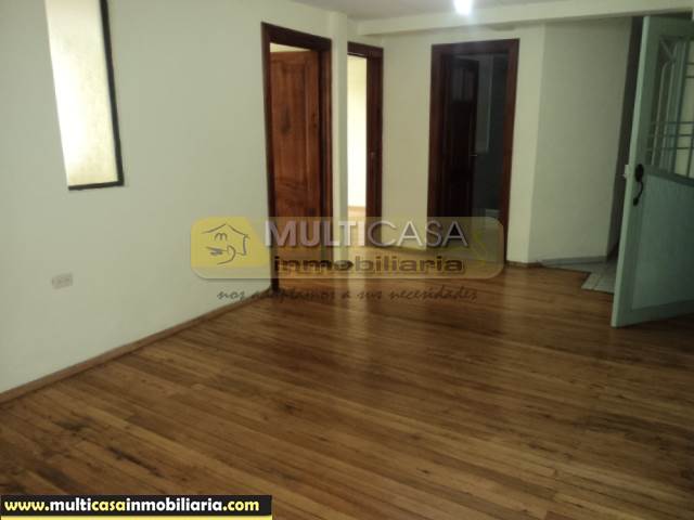 Casa de siete Departamentos en Venta a crédito Sector Parque Iberia  Cuenca-Ecuador