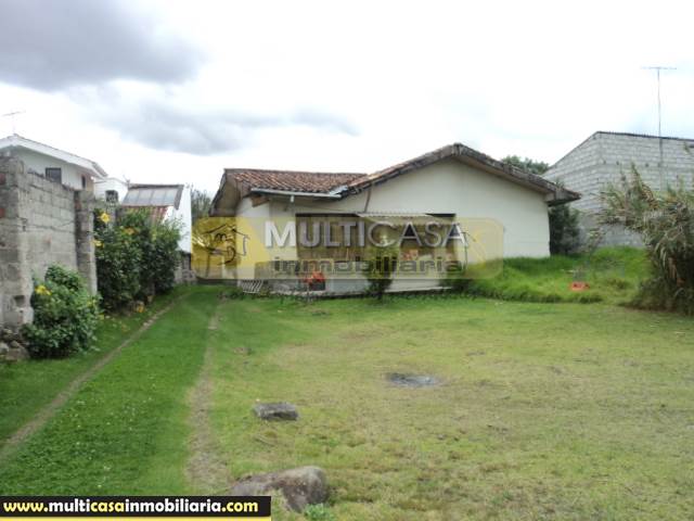 Casas en Venta a Crédito Sector Parque de las Candelas  Cuenca-Ecuador