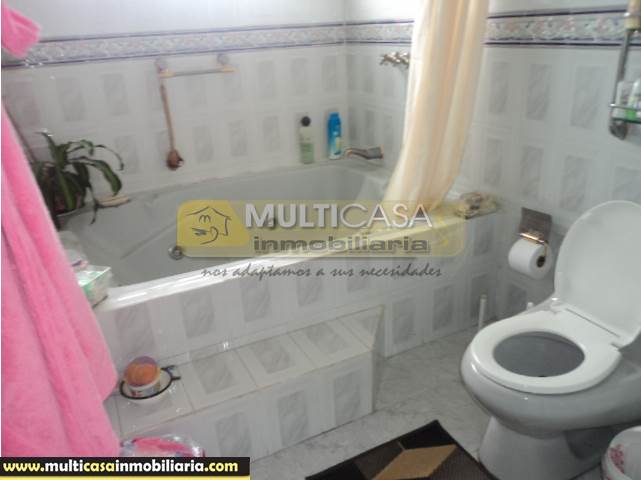 Casas en Venta a Crédito Sector Parque de las Candelas  Cuenca-Ecuador