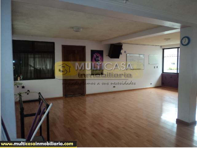 Arriendo de Hermoso Local sector Supermaxi las Americas Cuenca - Ecuador
