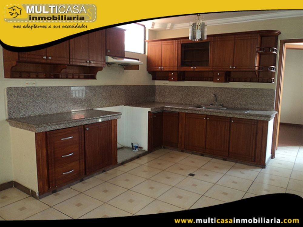 Arriendo Departamento de tres Dormitorios mas Terraza en Calle Mariano Azuela y Ave. Pumapungo sector Empresa Eléctrica Cuenca - Ecuador