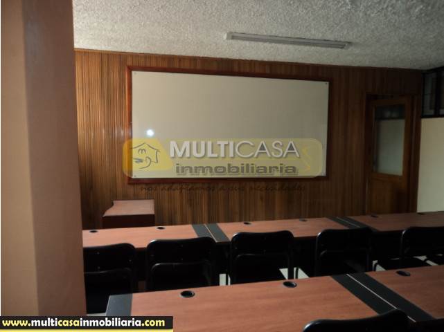 Venta de hermosa Oficina a crédito sector Centro de la Ciudad Cuenca - Ecuador