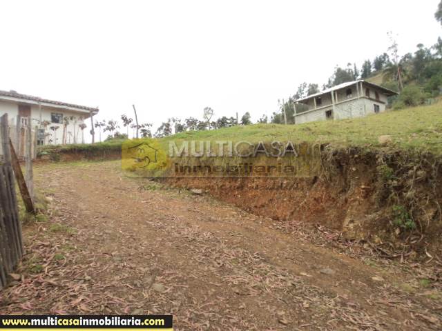 Venta de Hermoso Terreno a crédito sector Pirincay Alto Paute - Ecuador