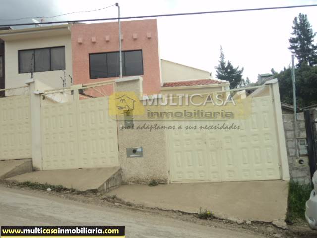 Venta de Hermosa Casa por estrenar  Sector Arenal Alto Cuenca - Ecuador