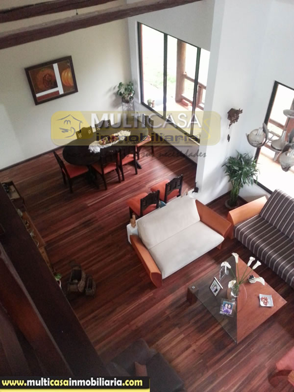 Venta de Hermosa Casa a crédito sector Racar Cuenca-Ecuador