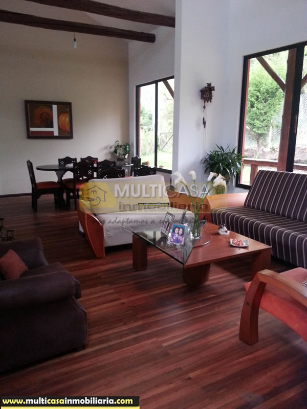 Venta de Hermosa Casa a crédito sector Racar Cuenca-Ecuador