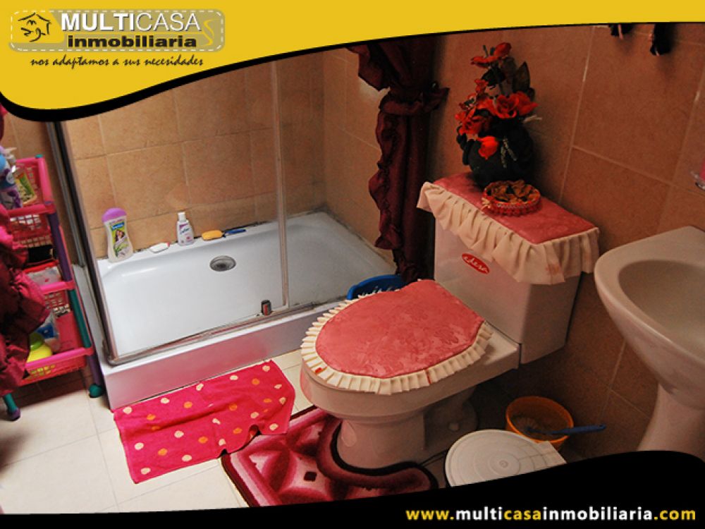 Casa en Venta a Crédito en Urbanización Sector Eucaliptos Cuenca- Ecuador
