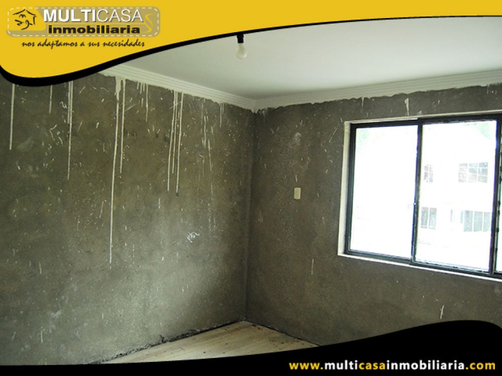 Casa con Departamento en Venta a Crédito por Terminar Sector San Jose de Balzay Cuenca-Ecuador