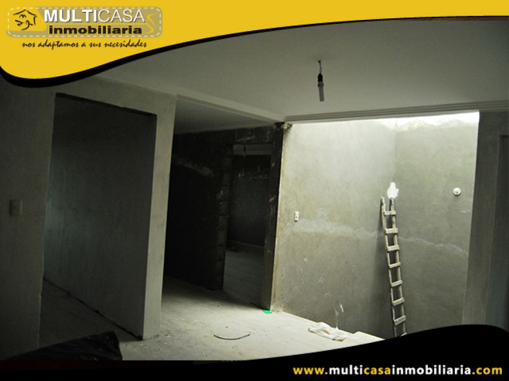 Casa con Departamento en Venta a Crédito por Terminar Sector San Jose de Balzay Cuenca-Ecuador