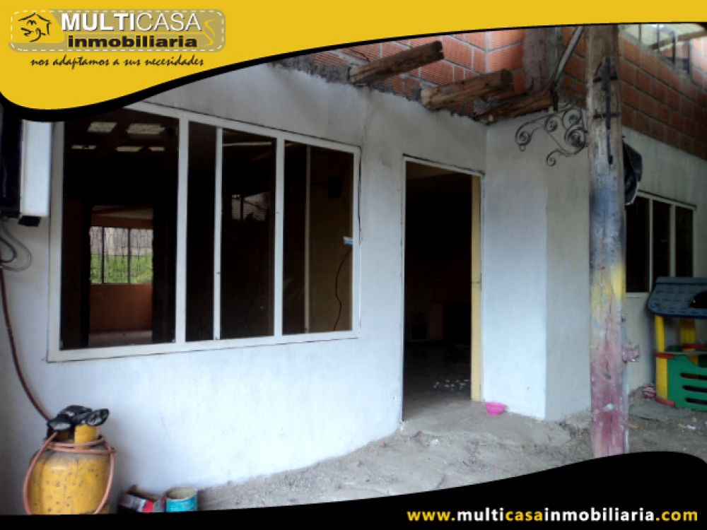 Venta a Crédito de Hermosa casa con tres Departamentos sector  El Valle  Cuenca-Ecuador