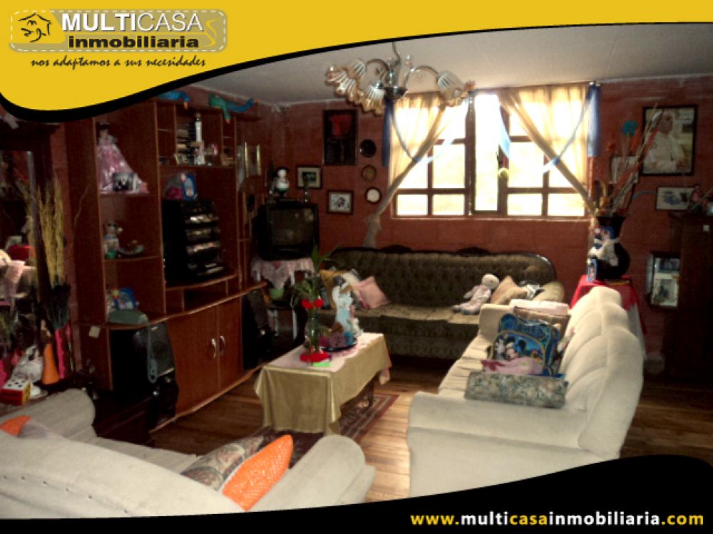 Venta a Crédito de Hermosa casa con tres Departamentos sector  El Valle  Cuenca-Ecuador