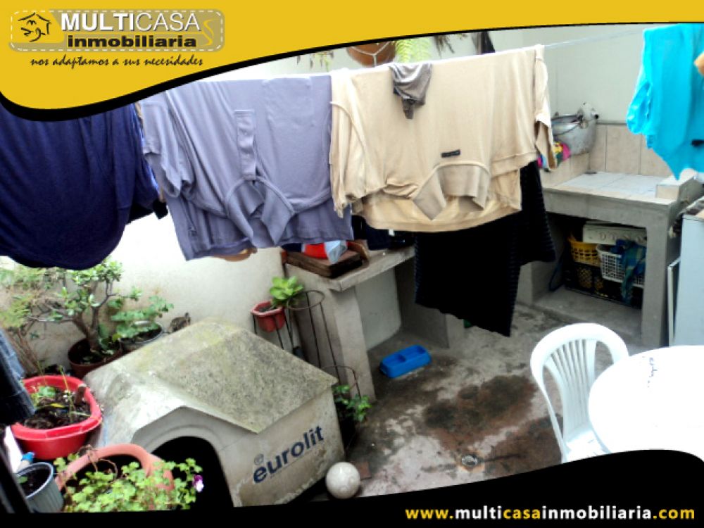 Venta de Hermosa Casa Rentera a crédito sector Control Sur Cuenca-Ecuador