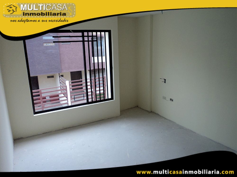 Villa en Venta a Crédito en Ciudadela Privada Sector Panamericana Norte Cuenca-Ecuador