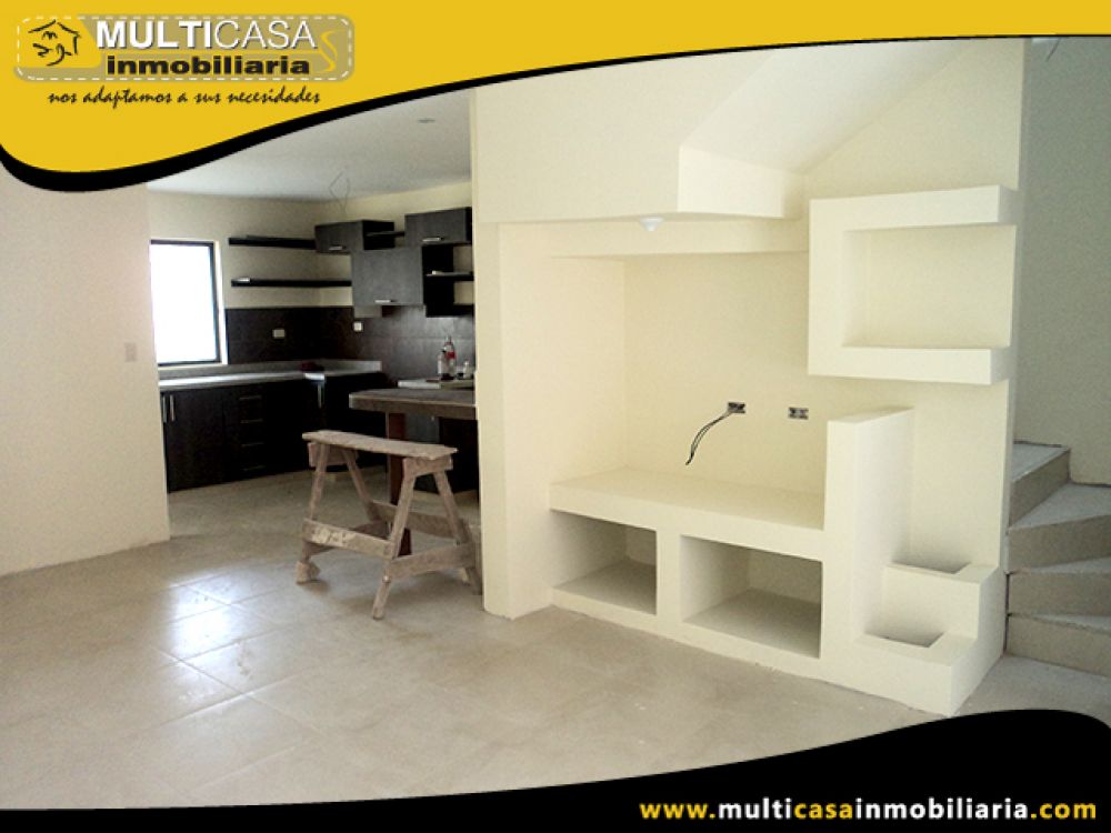 Villa en Venta a Crédito en Ciudadela Privada Sector Panamericana Norte Cuenca-Ecuador
