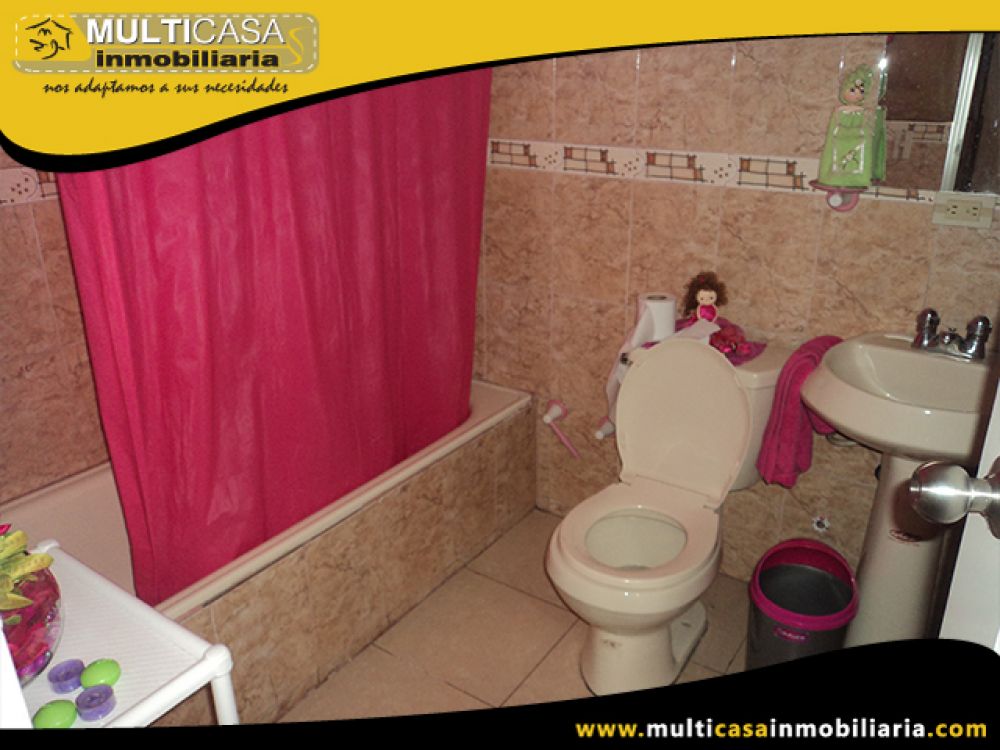 Casa en Venta a Crédito con espacio verde Sector Eucaliptos Cuenca-Ecuador