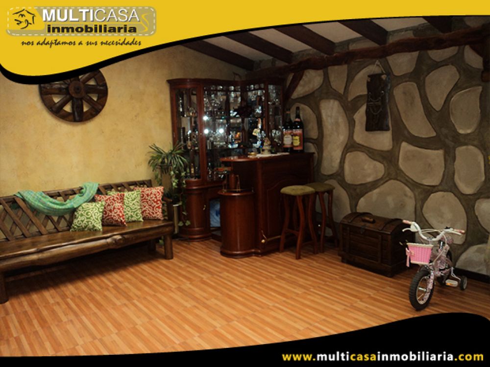 Casa en Venta a Crédito con espacio verde Sector Eucaliptos Cuenca-Ecuador