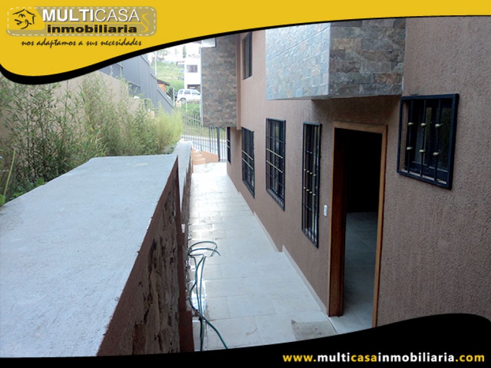 Venta a crédito de Hermosa Casa por Estrenar, Garaje dos Vehículos, Espacio Verde Sector El Tejar Cuenca-Ecuador