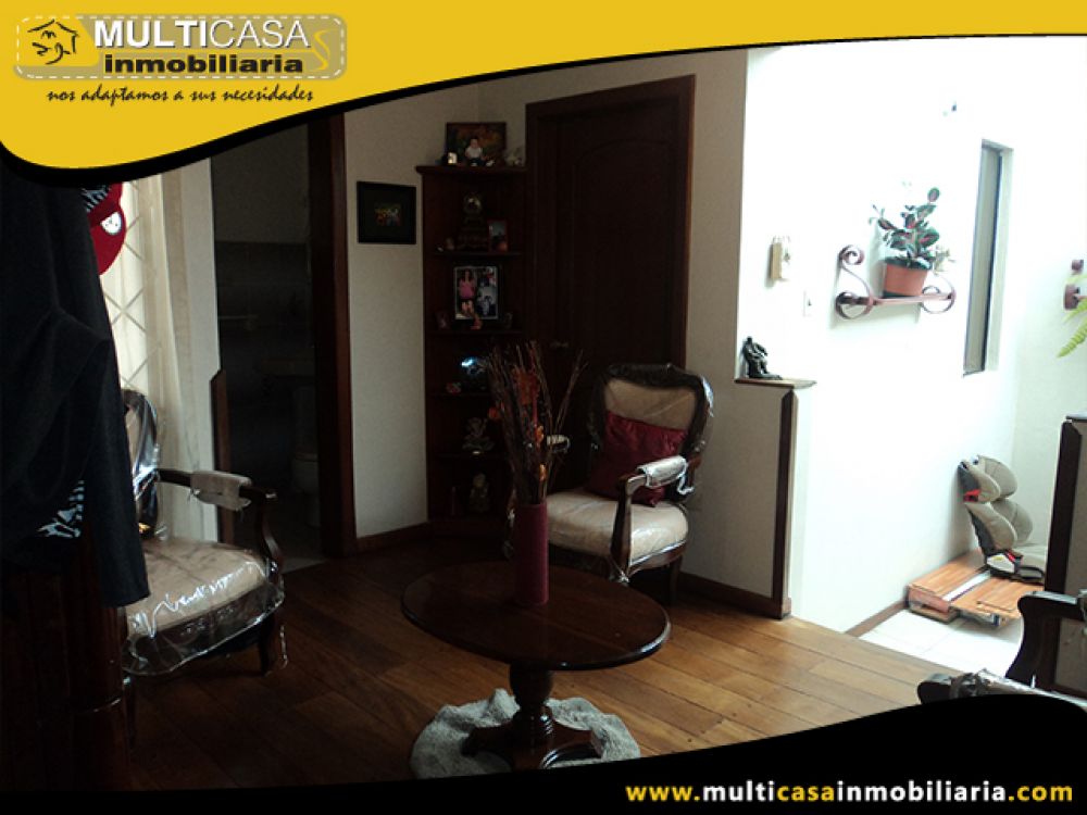 Casa en Venta a Crédito con galpón Sector Coliseo Mayor Cuenca- Ecuador