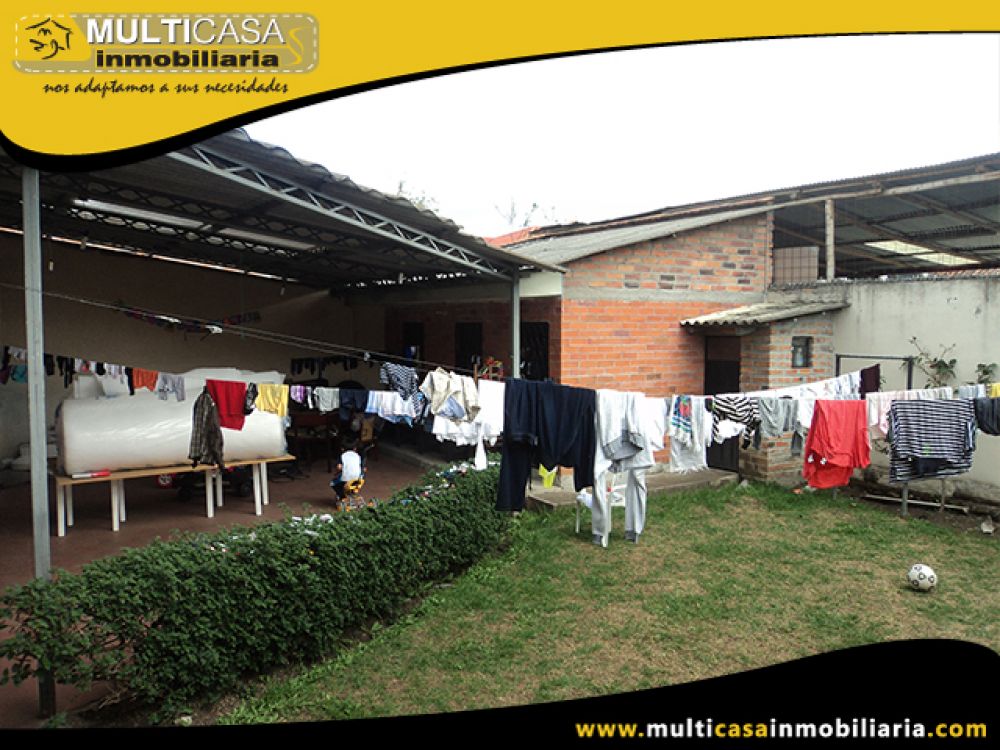 Casa en Venta a Crédito con galpón Sector Coliseo Mayor Cuenca- Ecuador