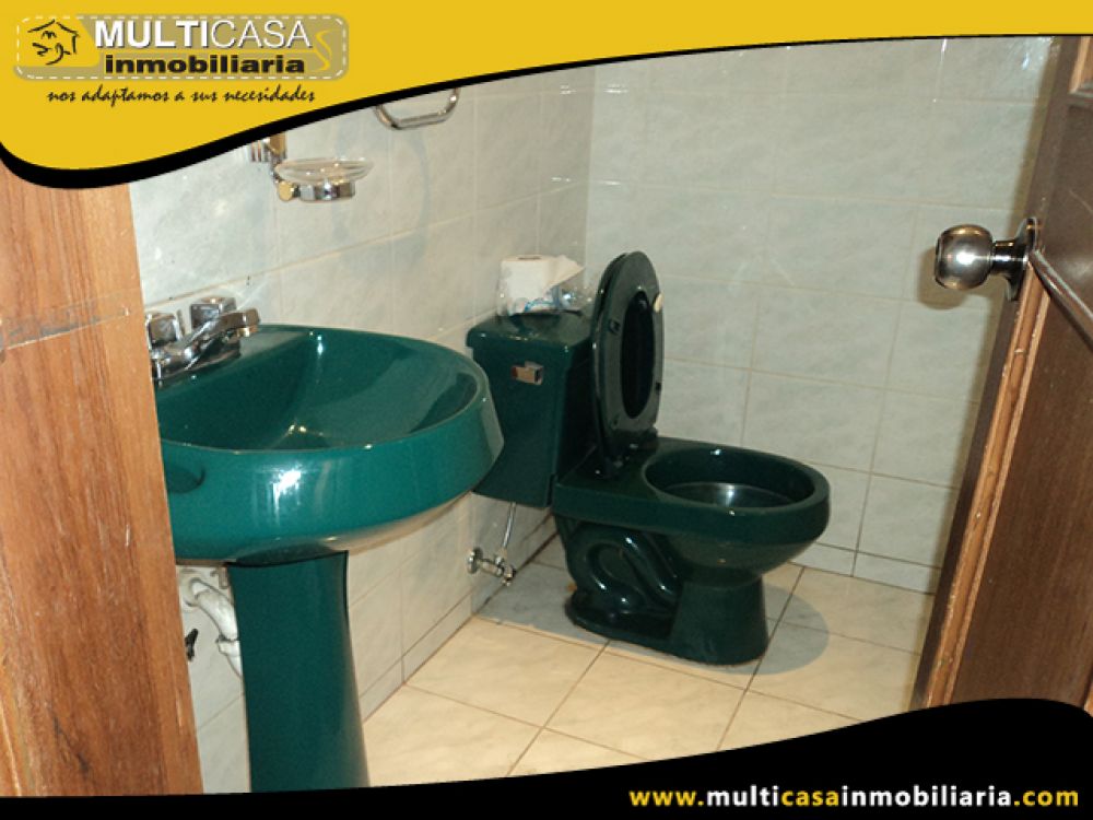 Casa Rentera en Venta a Crédito Produce $ 1000 Sector Av. Solano Cuenca- Ecuador
