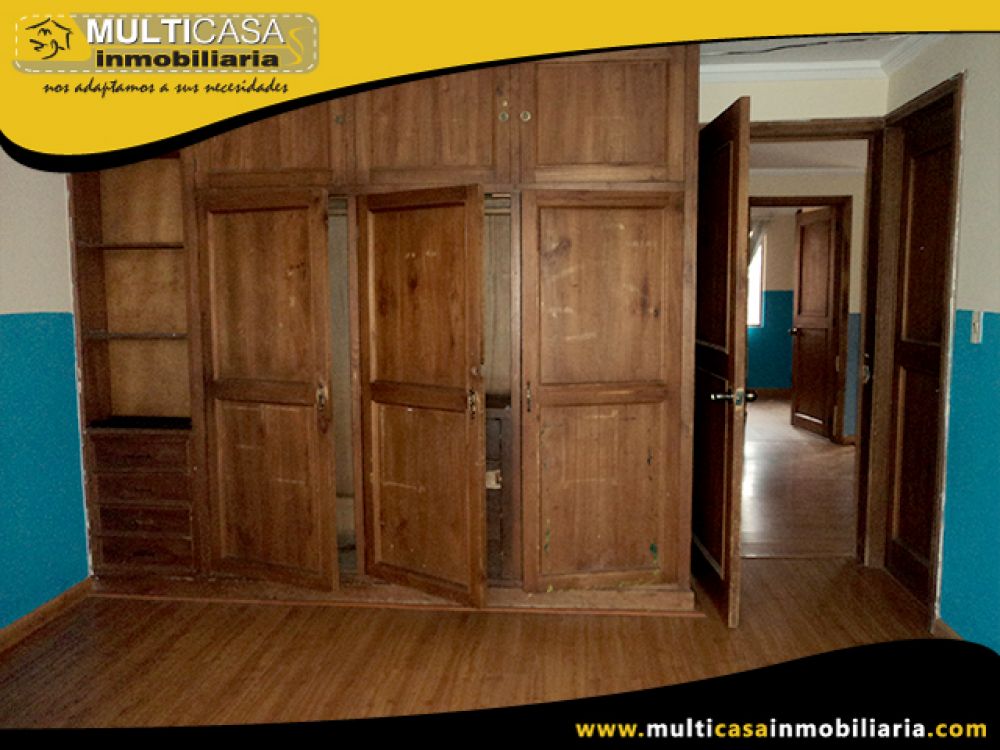 Casa Rentera en Venta a Crédito Produce $ 1000 Sector Av. Solano Cuenca- Ecuador