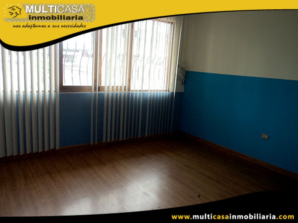 Casa Rentera en Venta a Crédito Produce $ 1000 Sector Av. Solano Cuenca- Ecuador
