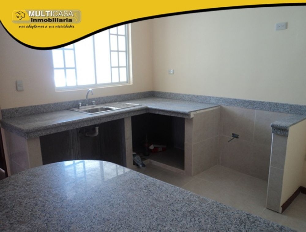 Casa en Venta de Dos Departamentos al contado Sector Ricaurte Cuenca-Ecuador
