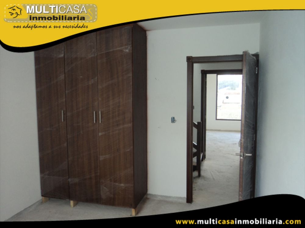 Casa en Venta a Crédito por estrenar Sector Don Bosco Cuenca-Ecuador