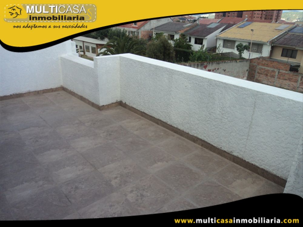 Casa en Venta a Crédito por estrenar Sector Don Bosco Cuenca-Ecuador