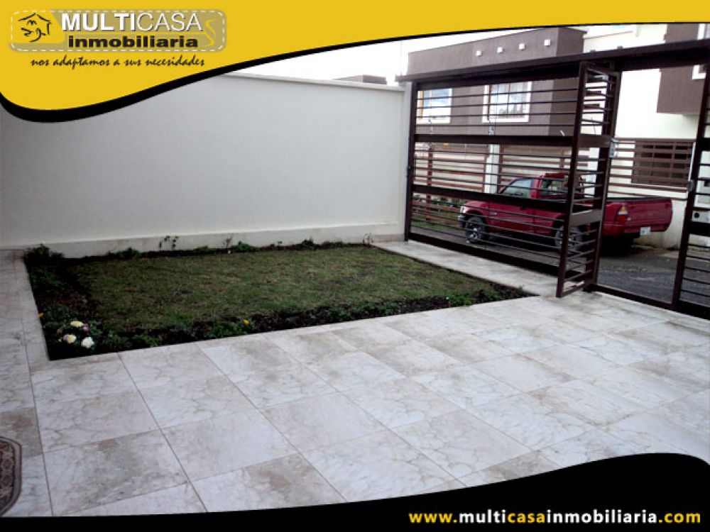 Venta a crédito Hermosa casa por estrenar espacio verde, patio y garaje para 2 vehículos Sector Racar Cuenca-Ecuador
