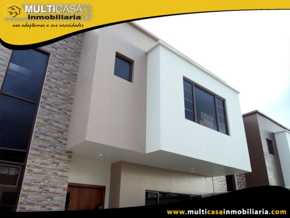 Casa en Venta a Crédito en Urbanización Privada Sector Racar Cuenca-Ecuador