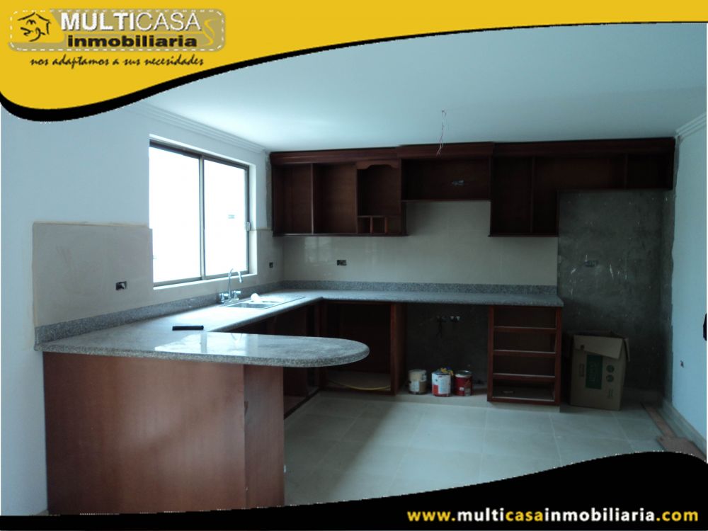 Villa en Venta a Crédito por estrenar Sector Patamarca Cuenca-Ecuador