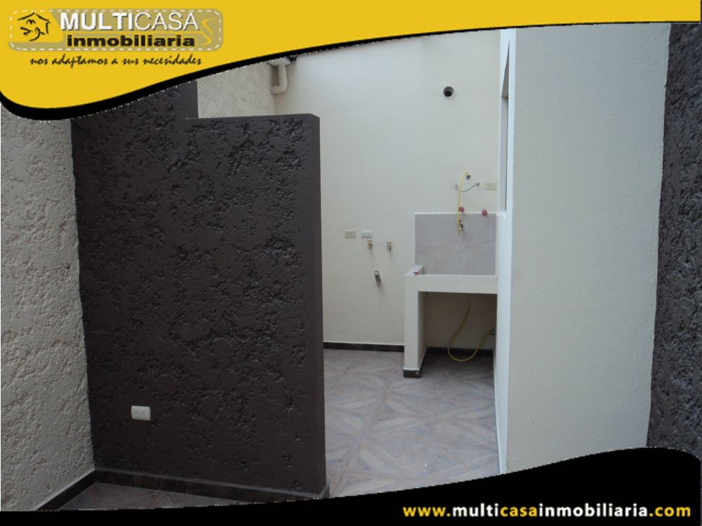 Arriendo Casa acogedora de dos pisos Sector Colegio Borja Cuenca-Ecuador